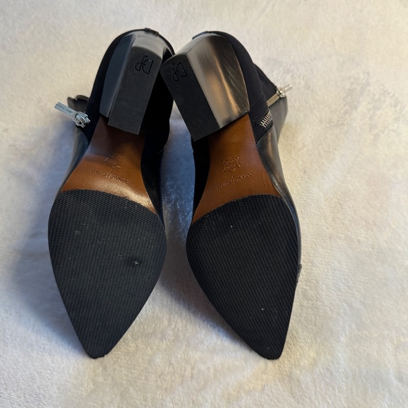 Size 9 Donald J Pliner Volt Snakeskin Embossed Cap Toe Bootie - Picture 5 of 12